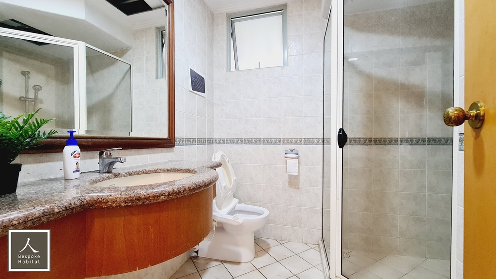 Common bathroom