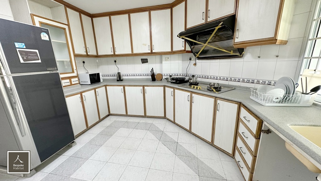 Kitchen 1