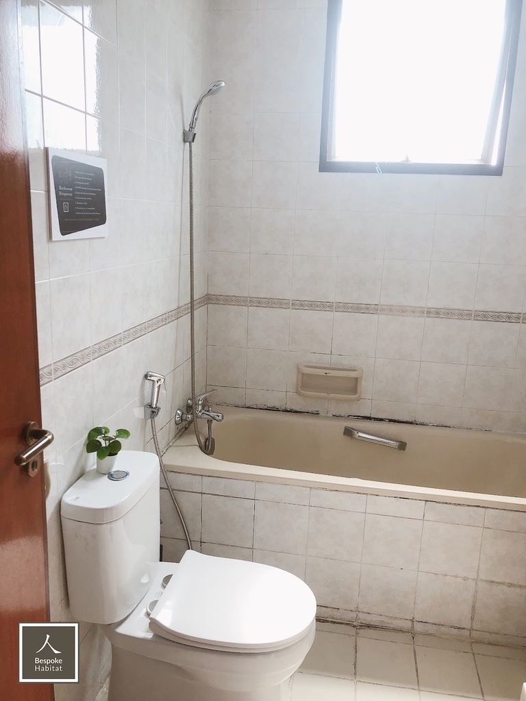 Common bathroom 2