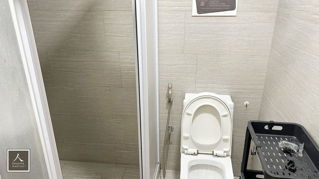 Common bathroom 1